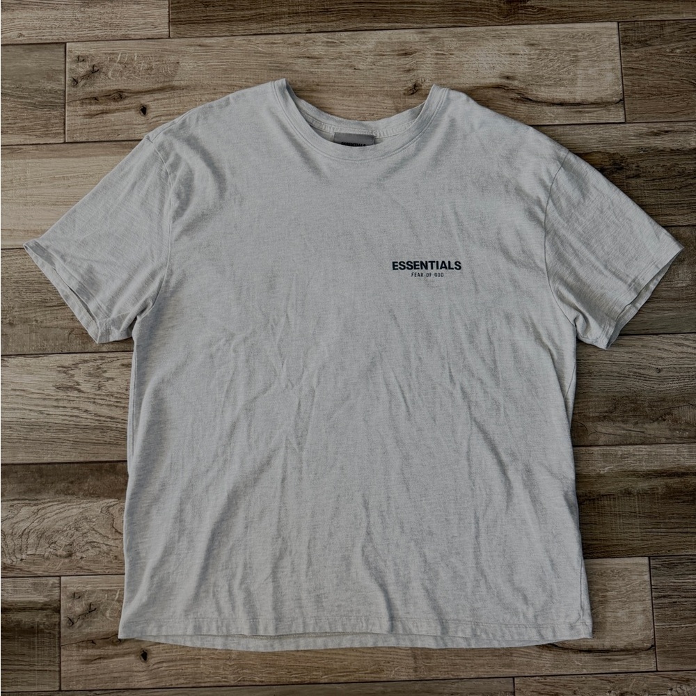 Fear Of God Essentials Shirt Mens L Gray Logo Back Graphic Tee T-Shirt Crewneck